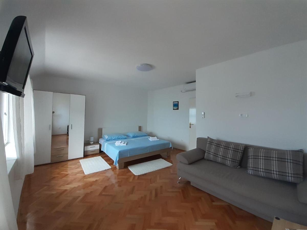 Вилла House Marija Каштела Экстерьер фото